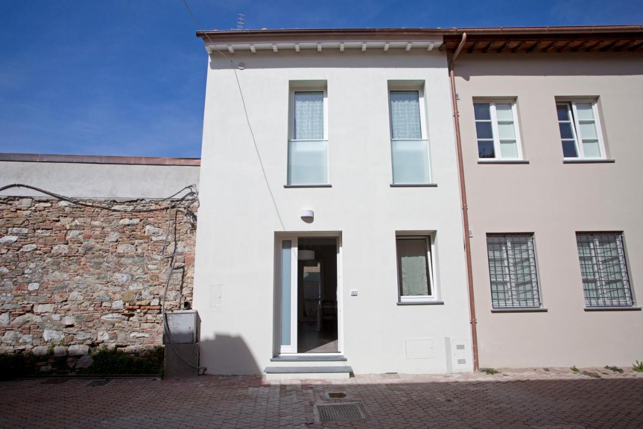 루카 La Casa Del Bottaio 아파트 외부 사진